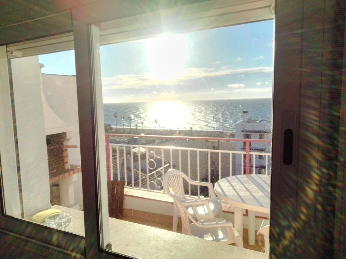 Terraza Al Mar Apartment Пинеда де Мар Екстериор снимка